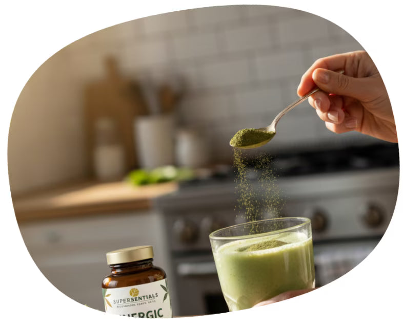 Bebida con polvo de microgreens liofilizados